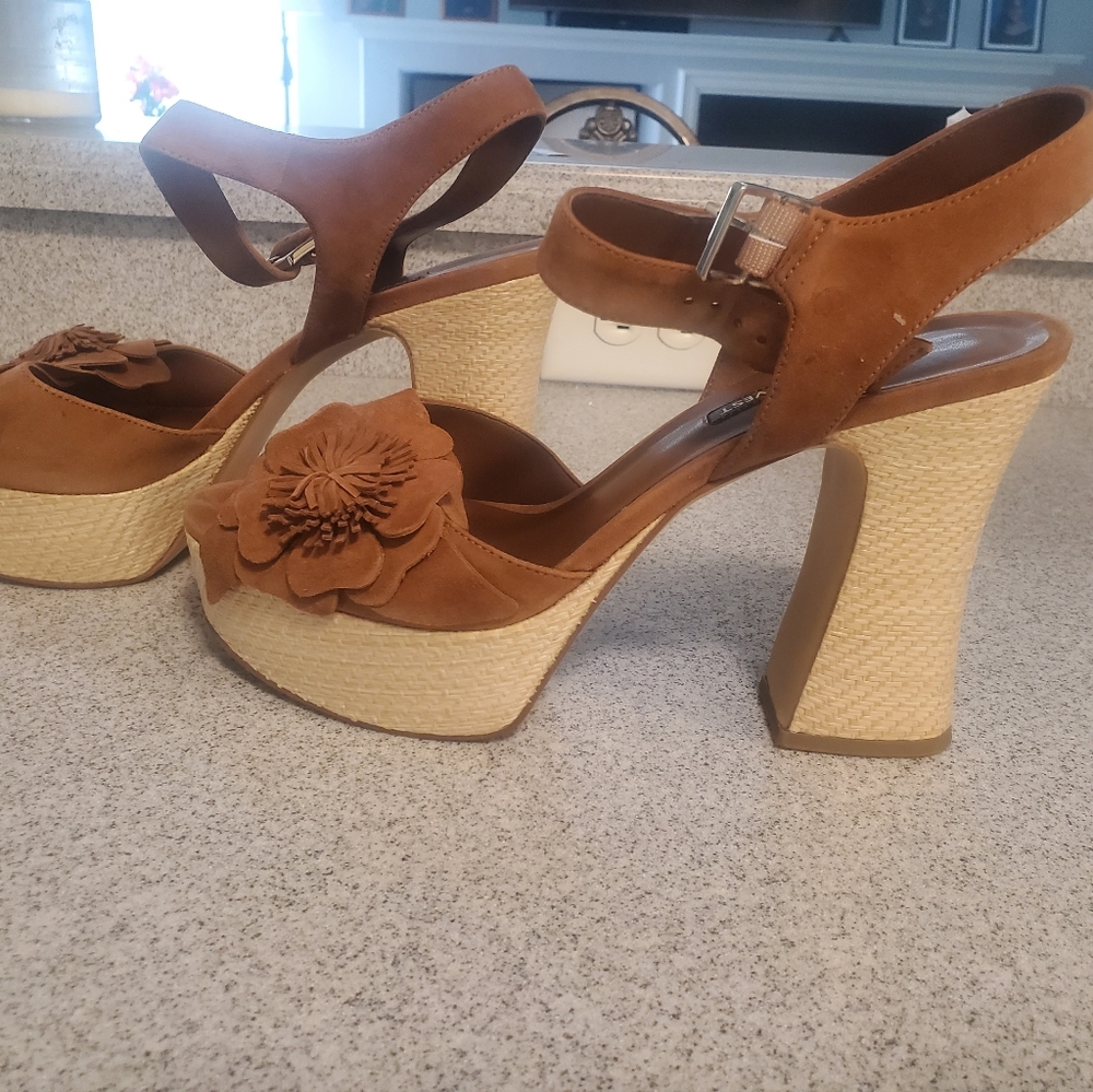Women's shoe